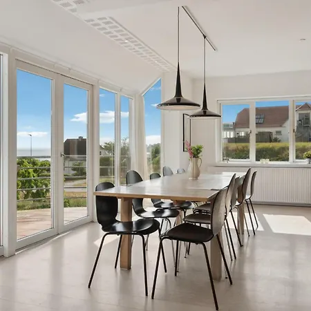 度假居 4 Bedroom In